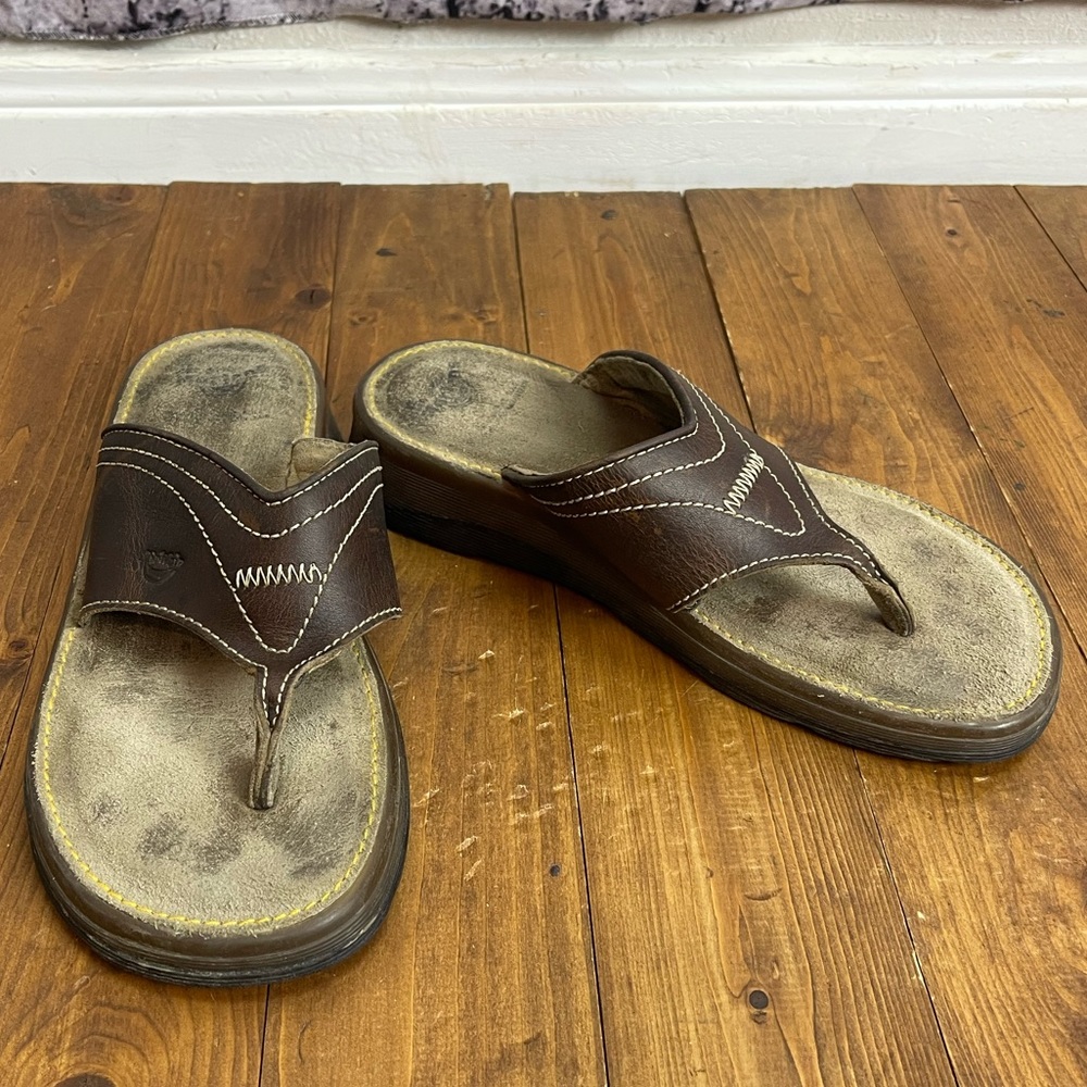 Dr Martens Mens brown leather thong sandals size 6